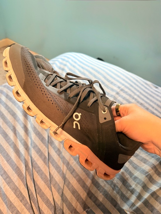 On Running Shoes - On Cloud Women’s Running Shoes in Black/Pink